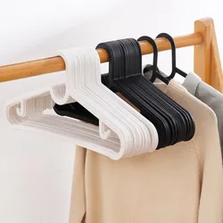 4pcs Simple Black White Dry Clothes Hanging Rack Adult Clothing Hanger Plastic Hanger Household Wardrobe Clothes Dress Organizer