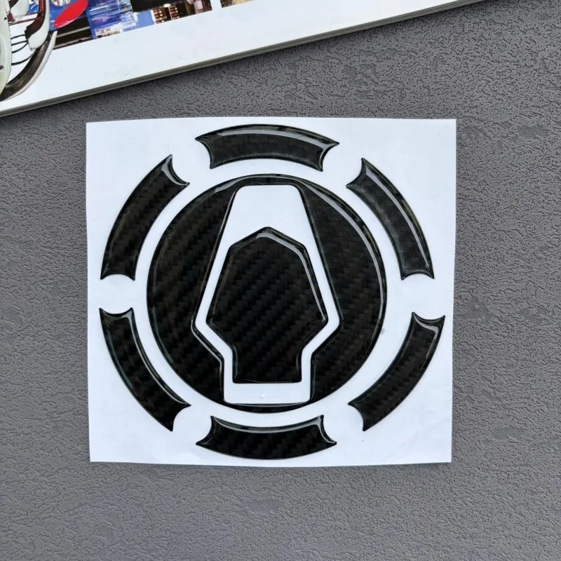 

G310R 17-18 G310GS глянцевый черный модифицированные аксессуары крышка топливного бака мотоцикла карбоновая пайка наклейка мягкая резина гидроизоляция