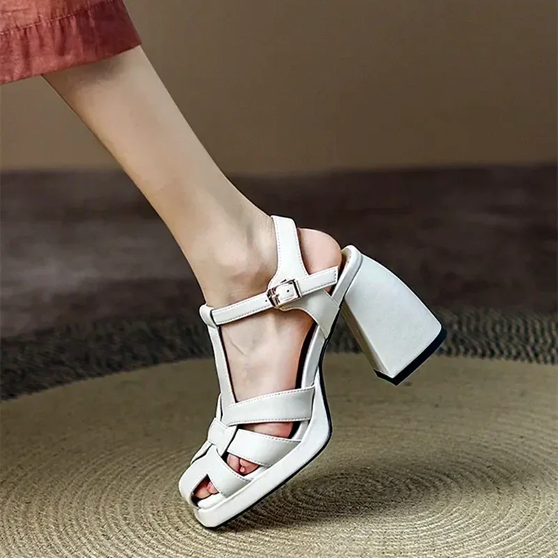 Nowe Chunky High Heeled Sandals Women Retro Weaving Hollow Roman High Heels PU Leather Summer Square Toe Wedge Platform Sandals