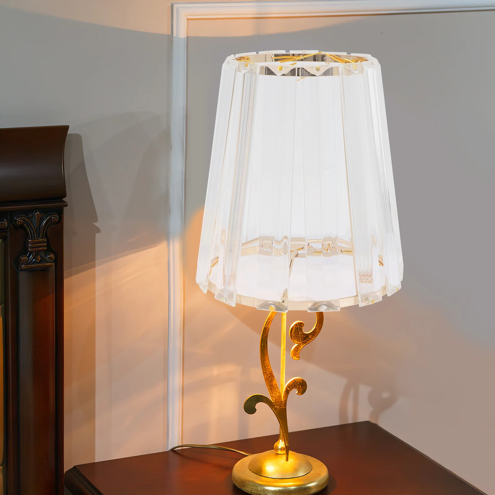 

Европейский стиль, простой хрустальный абажур, настенное покрытие, декоративный светильник, защита дома, отеля, гостиной, кафе, абажур