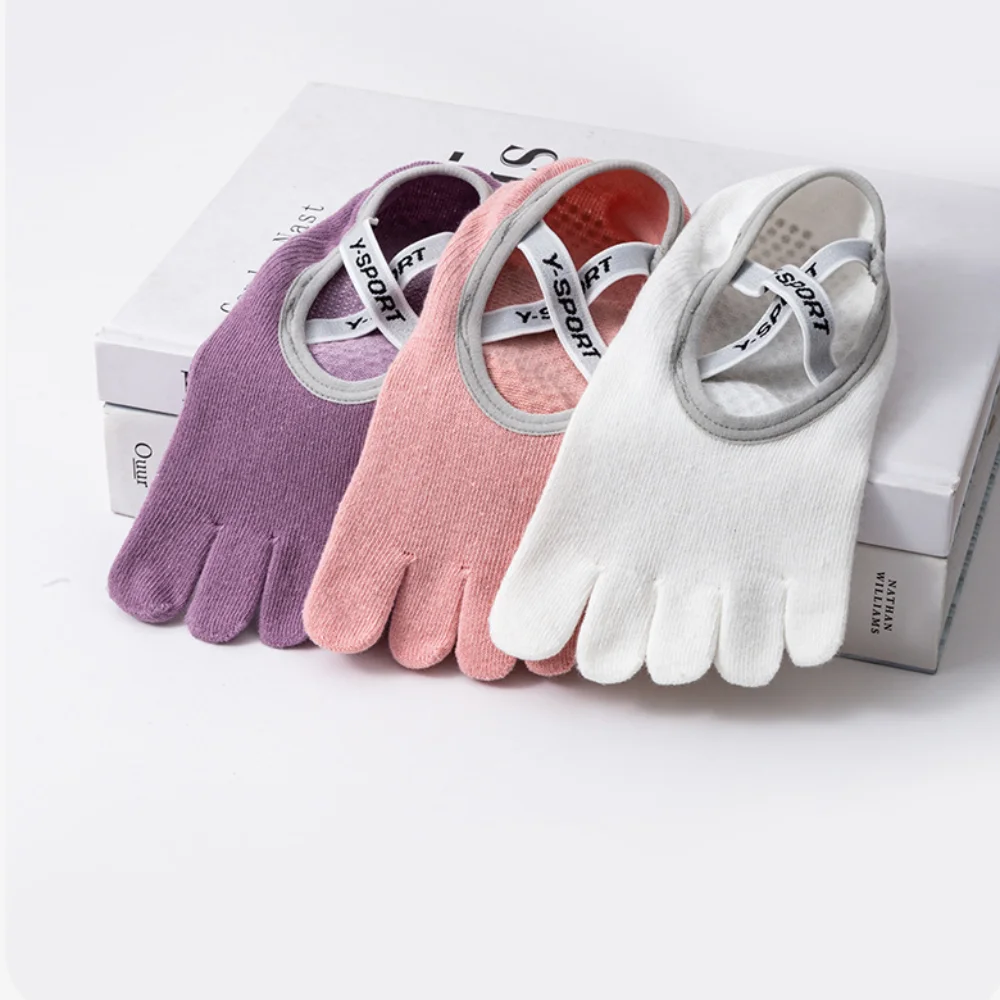 

Дышащие носки для йоги с пятью пальцами, хлопковые нескользящие носки для пилатеса, дизайнерские балетные танцевальные носки с силиконовым низом и перекрестными ремешками