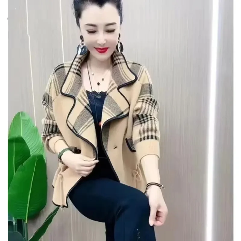 

Women Woolen Jacket Middle aged Mother Wool Coat Imitation Double-sided Woolen Jackets 2023 Autumn Winter New Femme Coats 6XL