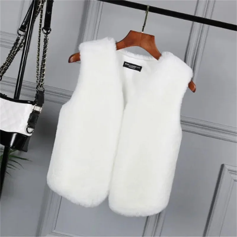 

Winter New Women Fur Sleeveless Jacket Korean Ladies Fashion Faux Fur Vest Outwear Female Short Faux Fur Waistcoat Coat