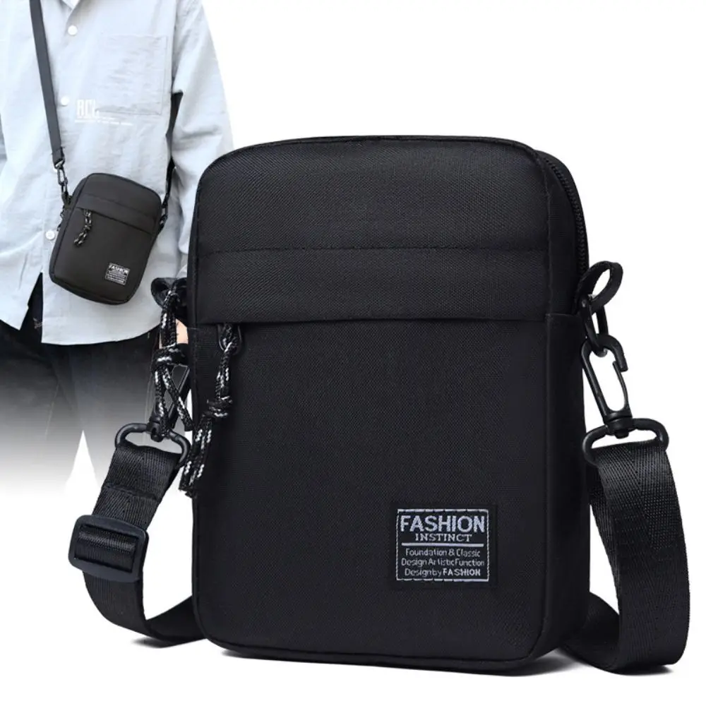 

Mini Nylon Shoulder Bag Men Solid Color Crossbody Bag Casual and Fashionable Retro Bag Business Crossbody Bags for Men Hand Bag