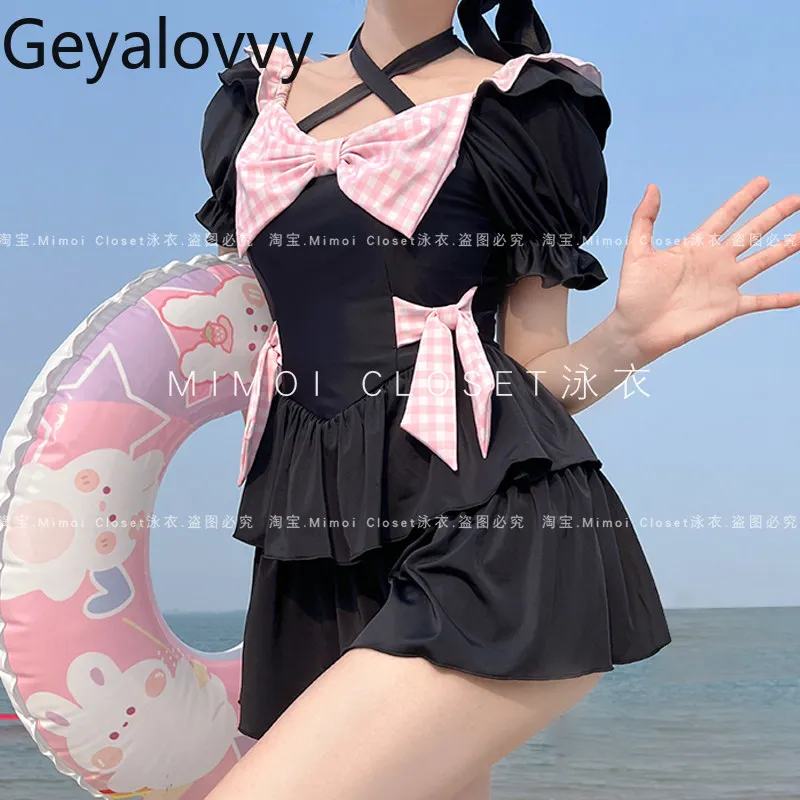 

Новинка лета 2026: Модный женский купальник-платье с коротким рукавом, милый слитный купальник для весны и лета