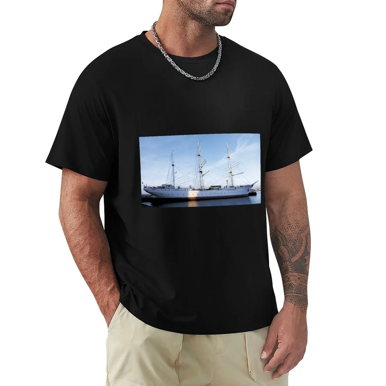 The Gorch Fock I floating museum T-Shirt Gym Exercise Short Sleeve T-Shirt
