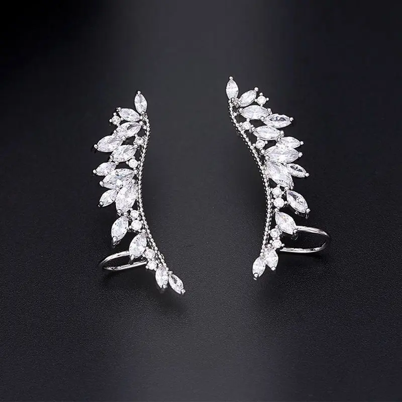 Internet Celebrity Small Accessories Korean Version 925 Silver Needle Fashionable Temperament Sweet And Simple Earrings Wings Ea