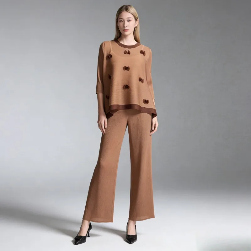 

Miyake Pleated Pant Set 2026 Design Sense Butterfly Embroidery Pleats Long Sleeve T-Shirt Solid Loose Top Spring Summer New Set