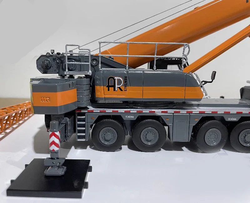 1:50 Scale XGMC XCA200L8 Truck Crane Model All Terrain Crane Gift Boys