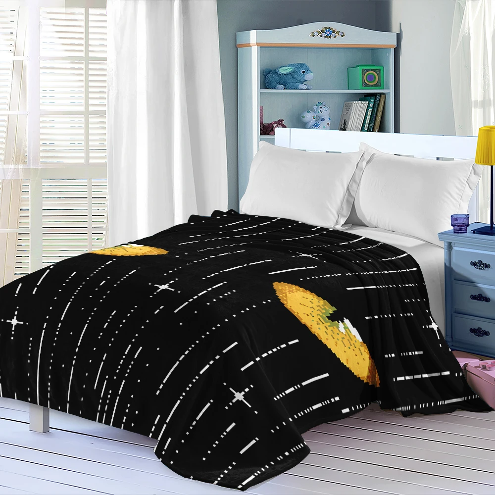 Black Rain Yellow Cat Eyes Cozy Flannel Fleece Blanket Lightweight Plush Throw Blanket for Sofa Bed Travel Camping Warm Blanket