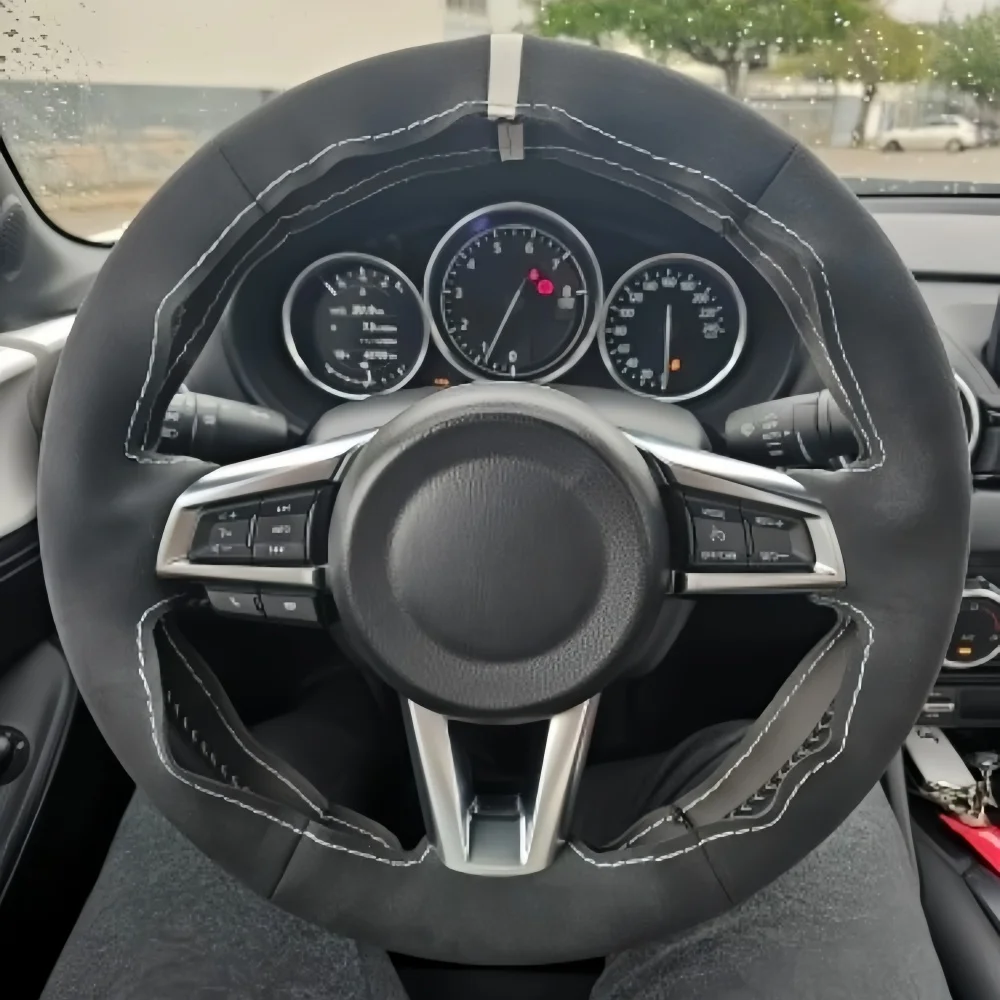 Image of Handgenähter schwarzer, weicher, atmungsaktiver Lenkradbezug aus Wildleder für Mazda MX-5 2015–2022 MX5 ND Autozubehör