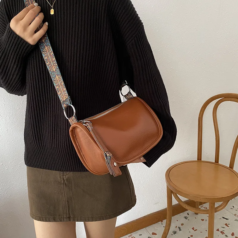 

Luxury Vintage Inspired 2025 Crossbody Bag, Genuine Leather Bucket Purse, Multi-Functional Shopper for Dating & Weekend​