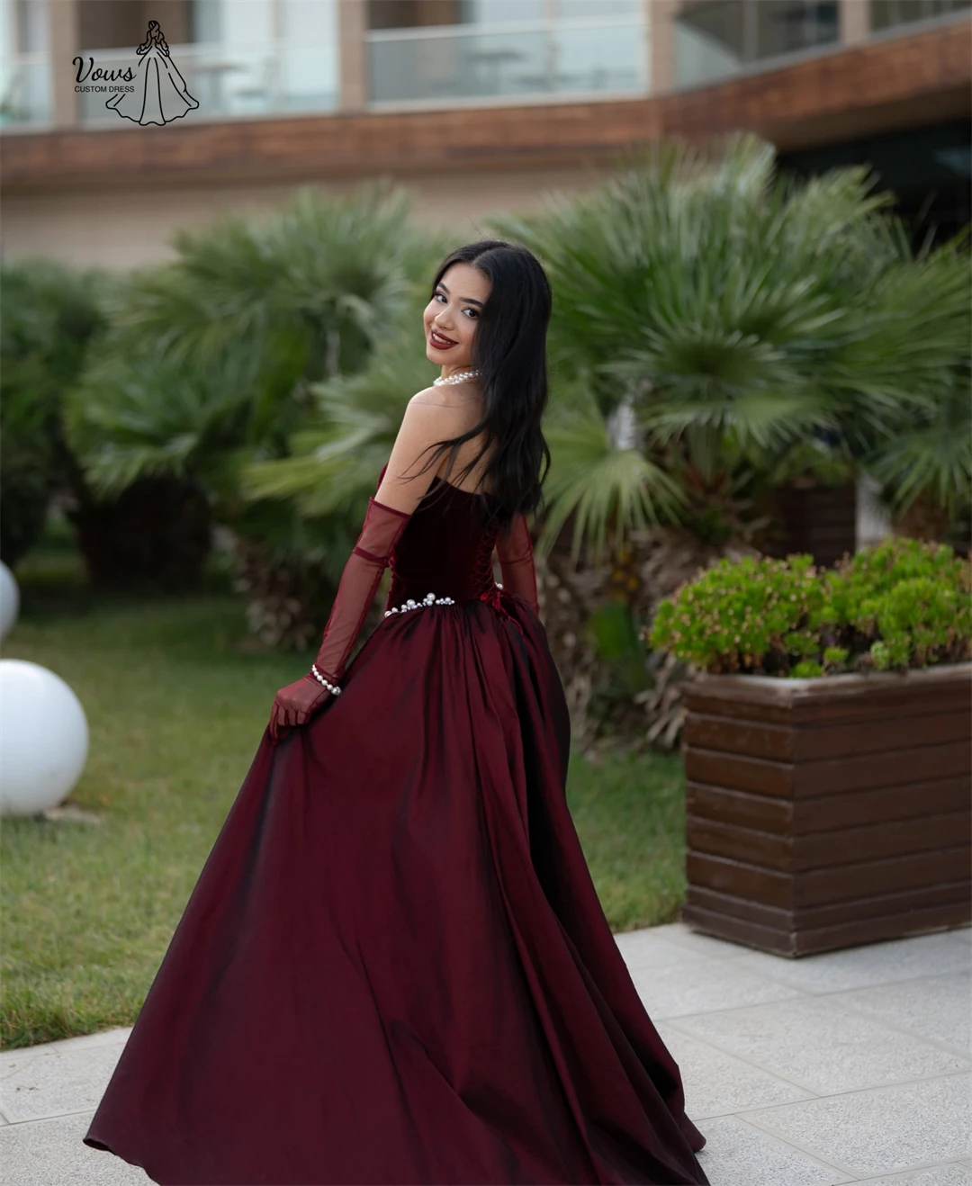 Vows Custom Made Elegant Women's Dresses for Wedding Party Dresses Luxury Evening Dress 2025 Satin Cloth Claret Tube Top