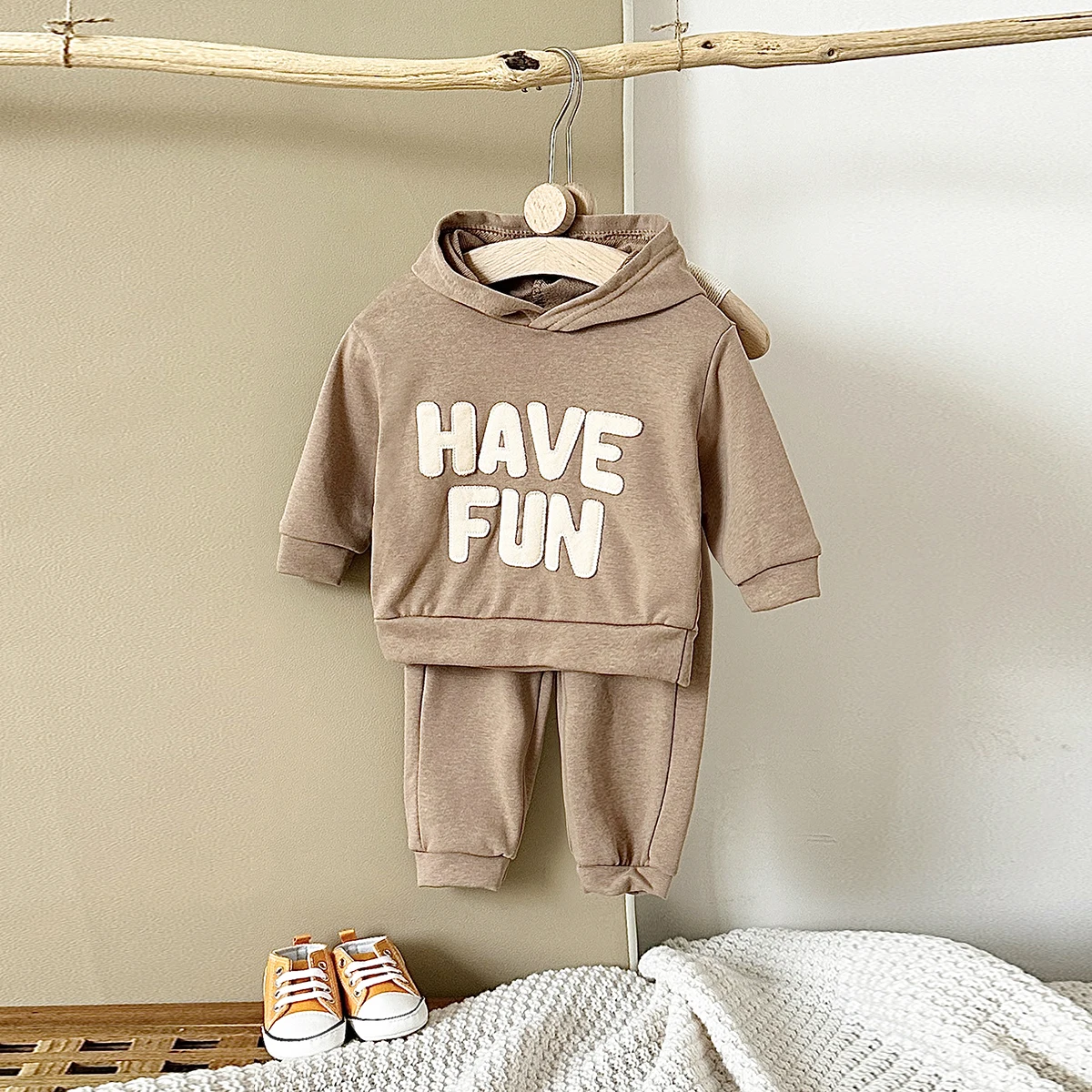 Autumn Newborn Baby Clothes Boy Sets Girl Hoodies Top Infant Suit Casual Style Letter Print 2PCS Children Baby Sweatshirt