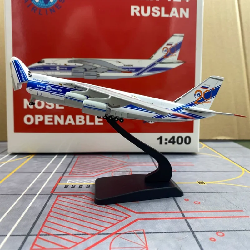 Modelli in metallo diecast Antonov An-124 UR-82027: La Scelta Perfetta per Collezionisti e Appassionati di Aviazione