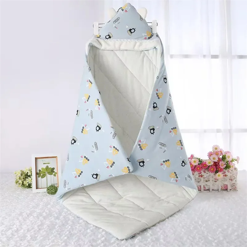 Thin Cotton Newborns Blanket Soft Warm Baby Swaddle Wrap Infant Boys Girls Hooded Sleeping Bag Cartoon Baby Blanket Windproof