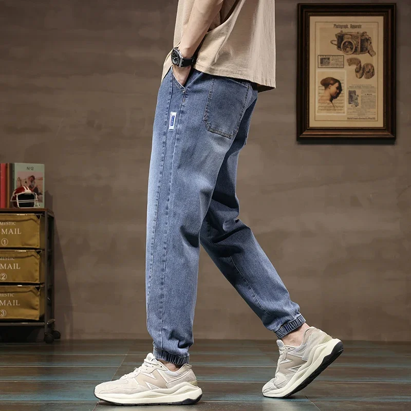 Jeans de pés soltos masculino, elegante e versátil, calça casual de rua alta, qualidade cortada, nova, primavera e verão, 1801 P 53, 2024