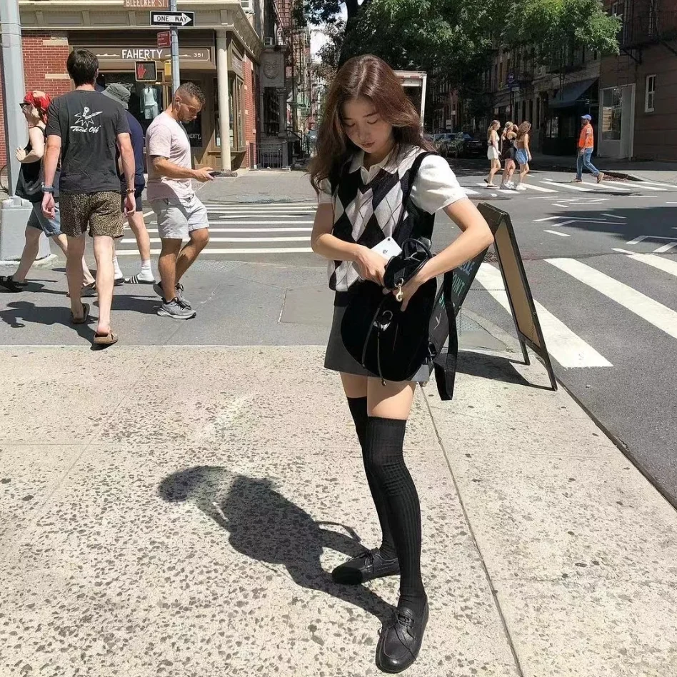 

V-Ne Knitted Vest Boting irt Retro College Diamond Patterned Svel Women's Regular Length Outerwear for Commuting