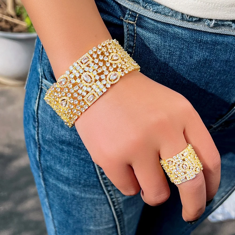 Pera Luxury Shiny Z…