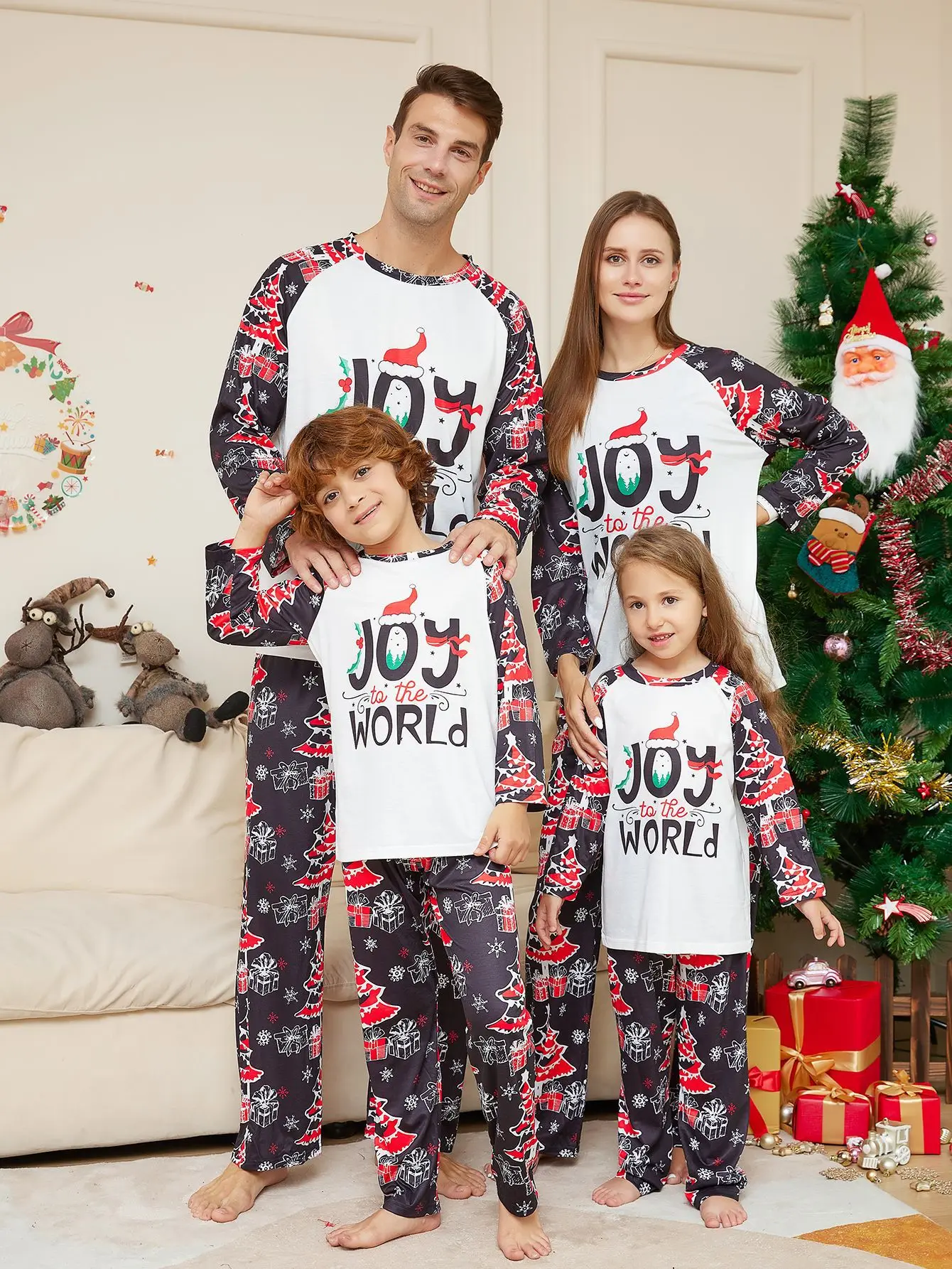 Family matching Pajamas Christmas clothing 2024 New letter printing Xmas costume adult and Kids set baby jumpsuit+dog clothing