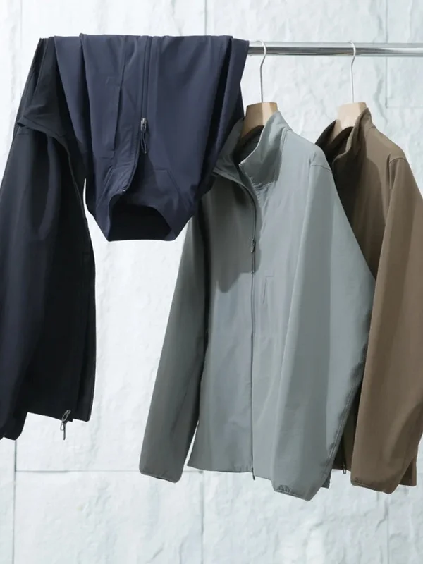 

Новая весенняя легкая роскошная куртка для активного отдыха и повседневного ношения, с эластичными вставками, дышащая, с воротником-стойкой, разных цветов