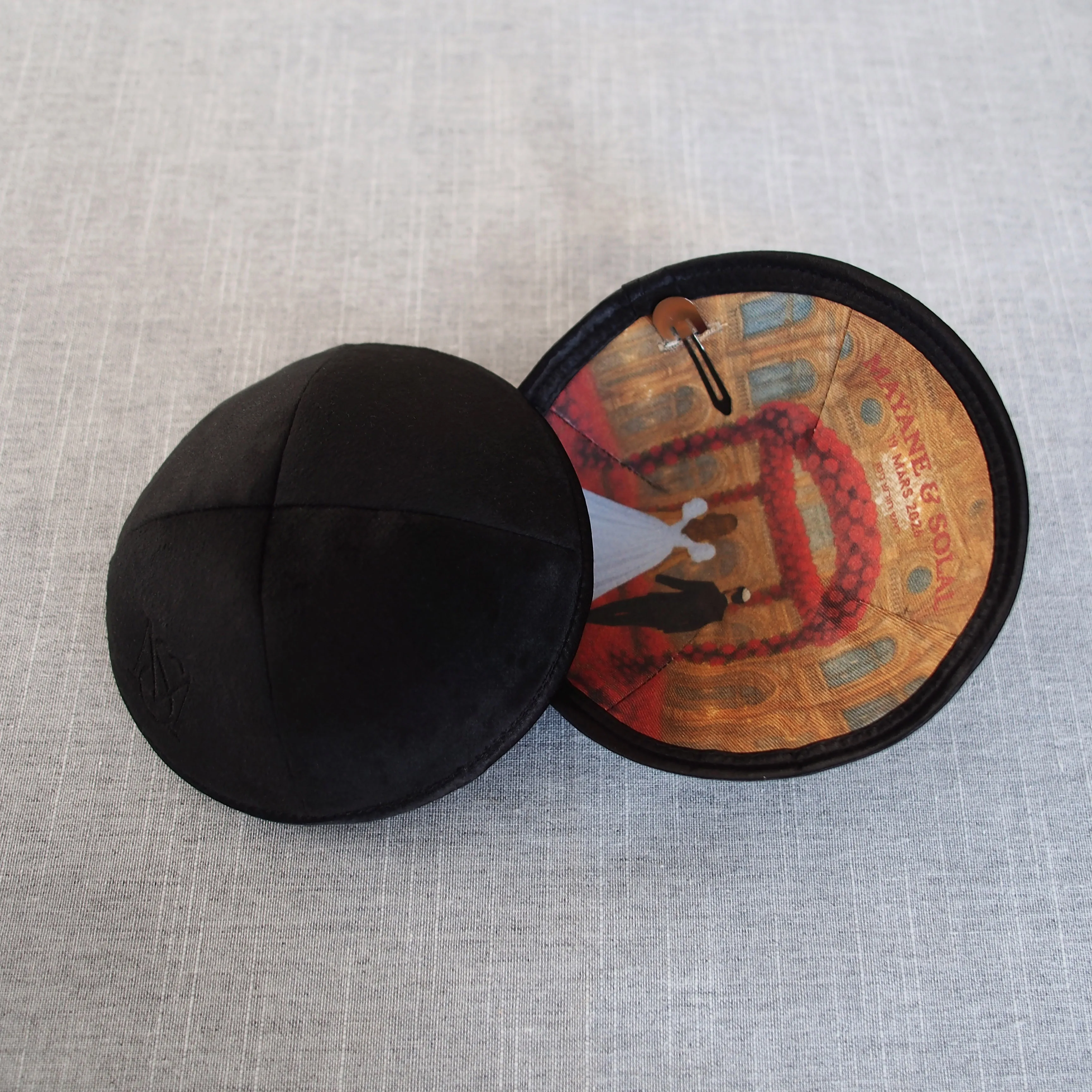 Luxus Wedgewood Satin Kippa - usage example