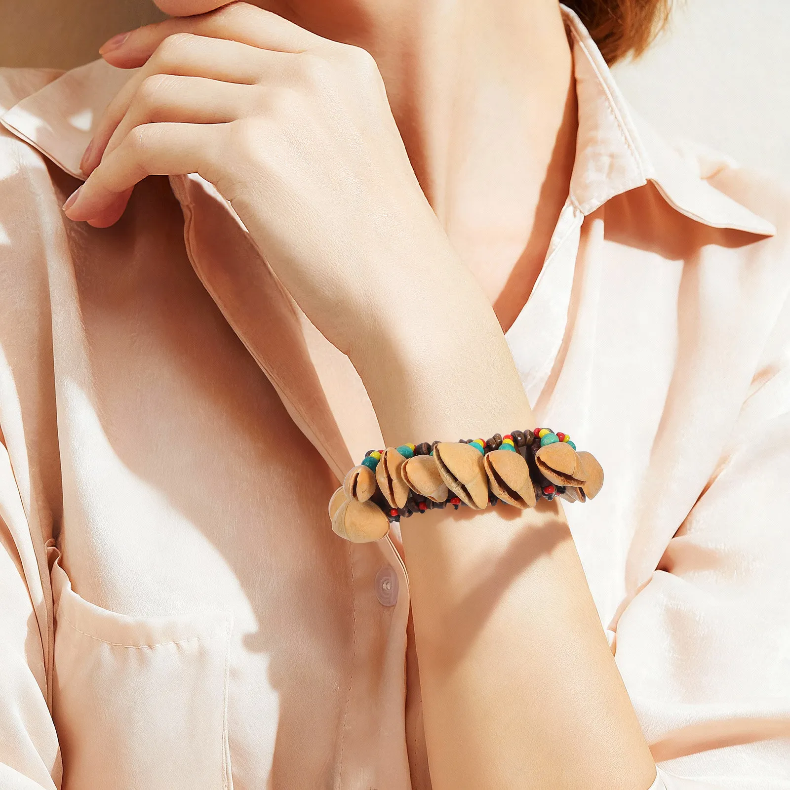 

2 шт. африканские колокольчики в этническом стиле из скорлупы орехов, изысканные, шикарные, с уникальным этническим дизайном, яркие, прочные, практичные, долговечные