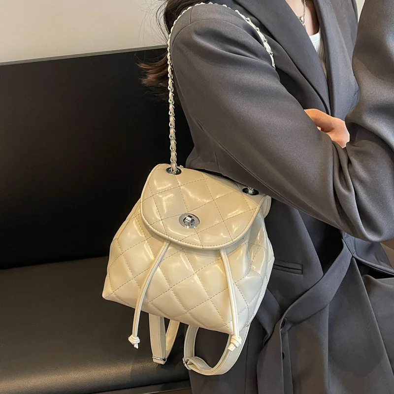 Mini Backpack Hundreds of Fashion Girls Backpack Ladies Casual Simple Small Backpack Chain Shoulder Bag PU Material Waterproof