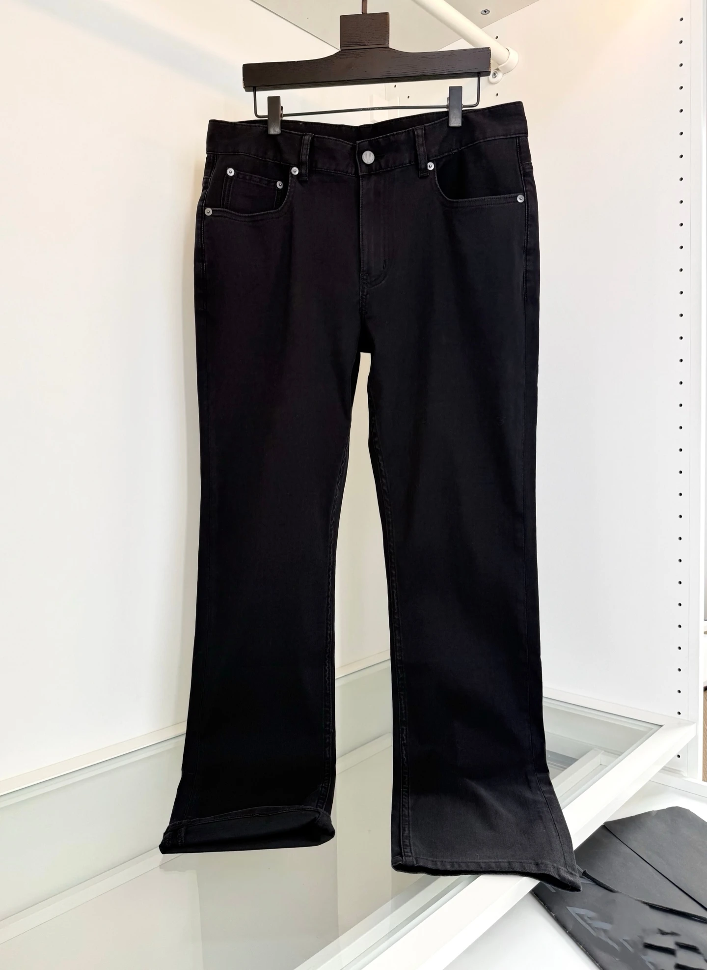 

Italian Style Men's Slim Fit Pure Color Jeans Spring Summer New Arrival Classic Chic Small Foot Long Trousers Trendy