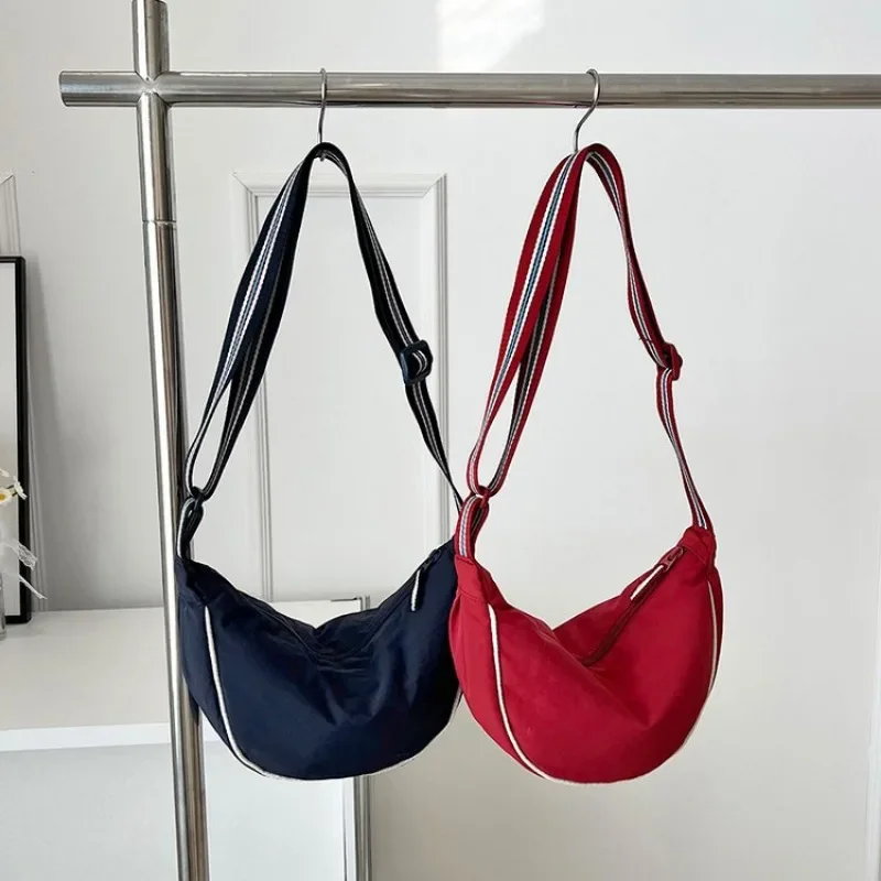 

Minimalist Office Diaper Bag Handbag Tote Grocery Shop Exquisite Organized Versatile Chic Practical Functional
