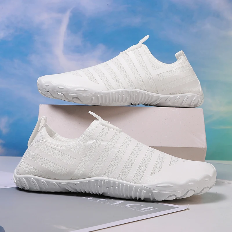 

Couple Style Print Water Shoes: Lightweight Quick-Drying Beach Aqua Sneakers for Men Women | Comfortable Non-Slip