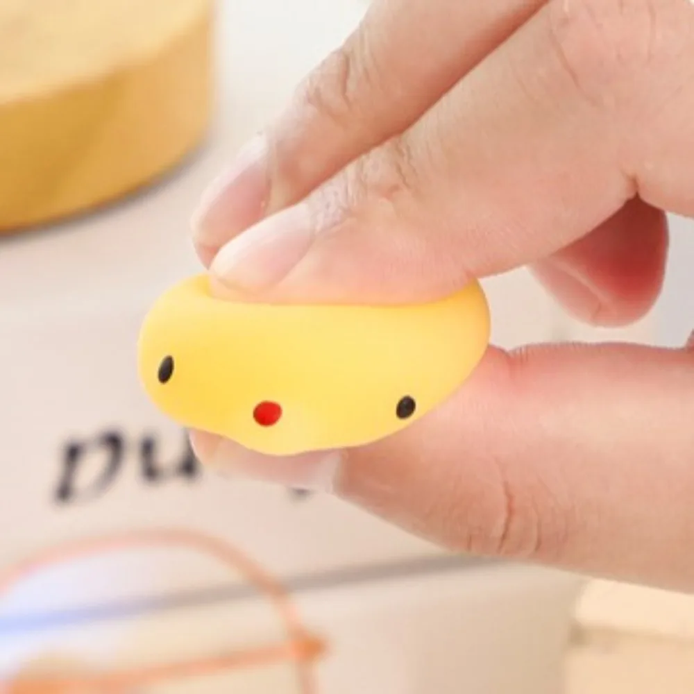 Cartoon Blind Bag Squeeze Spielzeug - usage example