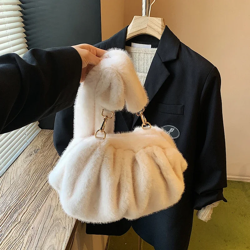 

Fashionable Wrinkled Cloud Bag Soft Faux Fur Small Shoulder Bags for Women 2025 Winter Trend Korean Plush Handbags Crossbody Bag