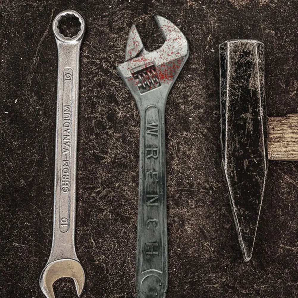 

3pcs Simulation Wrench Realistic Plastic Fake Spanner For Halloween Party Tricky Playthings Haunted House Prop Decor