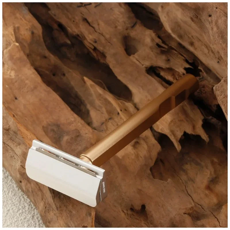 YAQI Safety Razor Tachi Aluminum Version Lightweight Single Edge Minimalist Design for Smooth Shaving