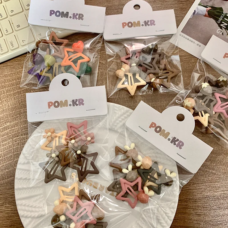 

Набор заколок для волос с героями мультфильмов, 5 шт., заколки для челки со звездами и сердечками для девочек, разные дизайны