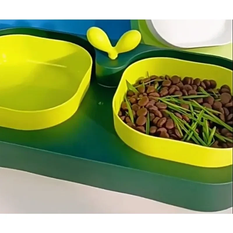 Pet Bowl Eat & Drink Separate Double Bowl Double Patchwork Color Anti Spill Food Bowl Pet Supplies Drinking Dog Bowls