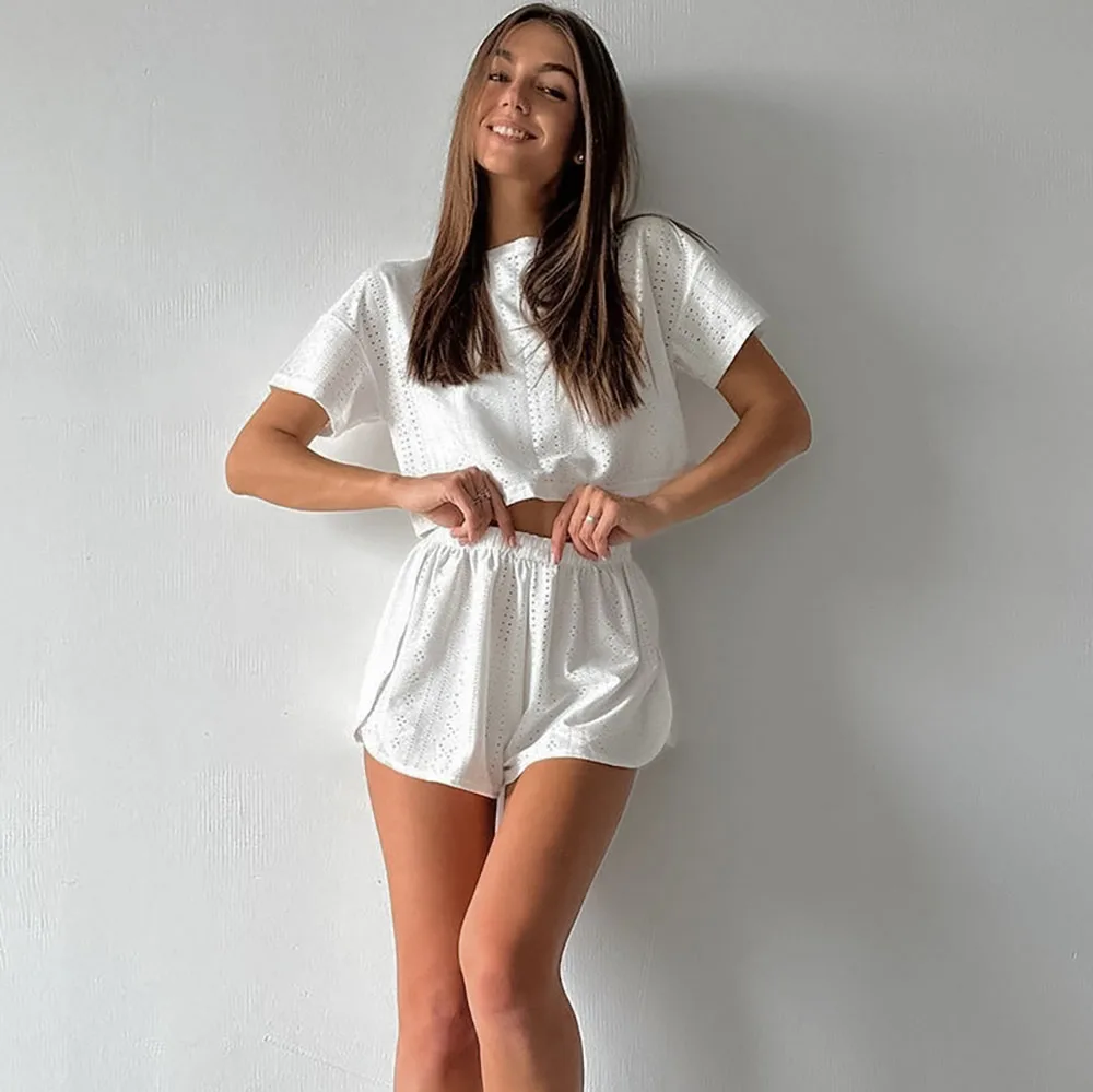 Conjunto de pijama de manga corta para mujer, ropa de dormir suave y holgada, con cuello redondo y cintura elástica, color blanco