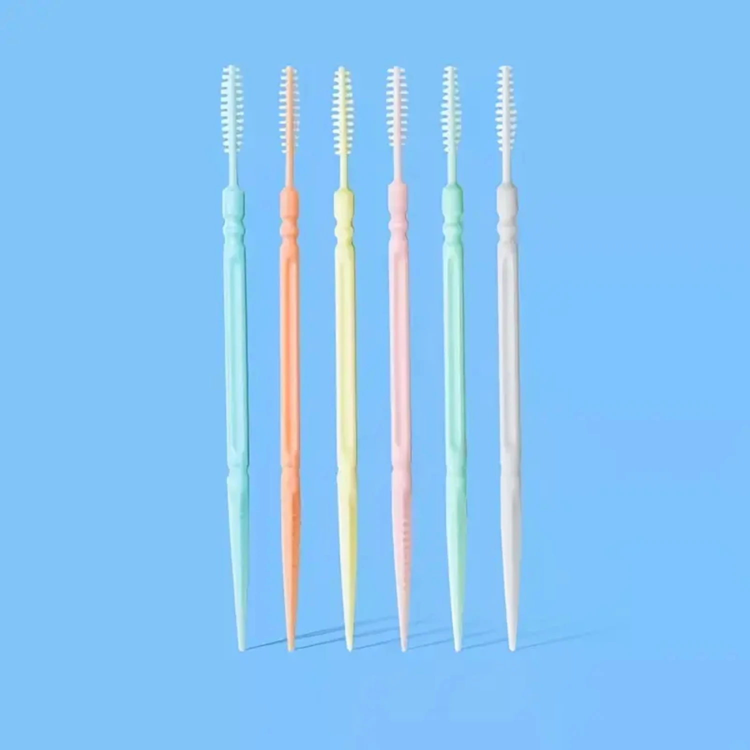 Hygienic, Durable Plastic Disposable Toothpicks - Convenient Storage Box with 200pcs - Handy Packaging for Home or Travel - Easy