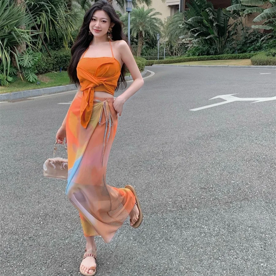 طقم سفر نسائي مثير من قطعتين للشاطئ والتصوير، بدلة سياحية مثيرة من البوليستر لصيف 2024