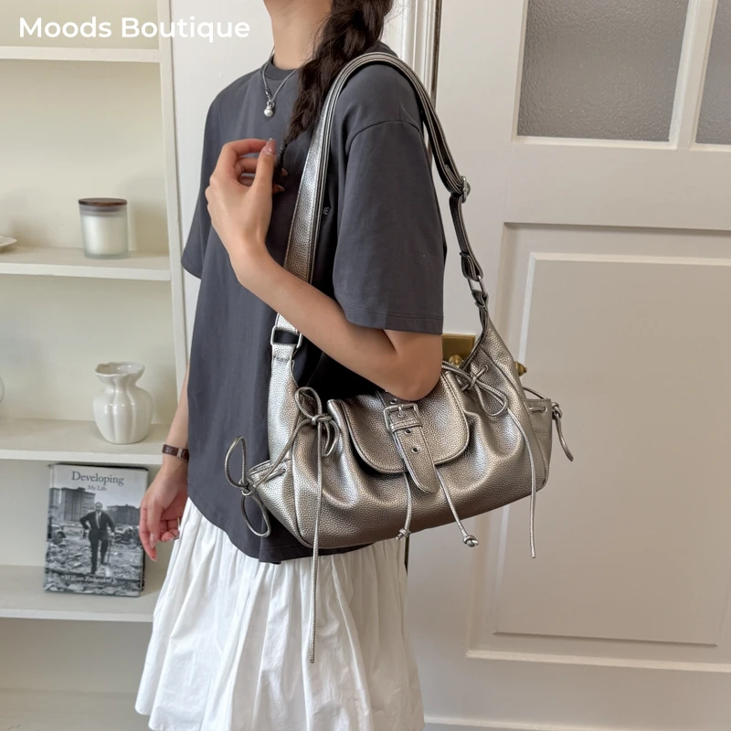 

Fashion Buckle Underarm Shoulder Bags For Women Punk Style Sling Bag 2026 New Luxury Designer Handbags Motorcycle Cross Body Bag