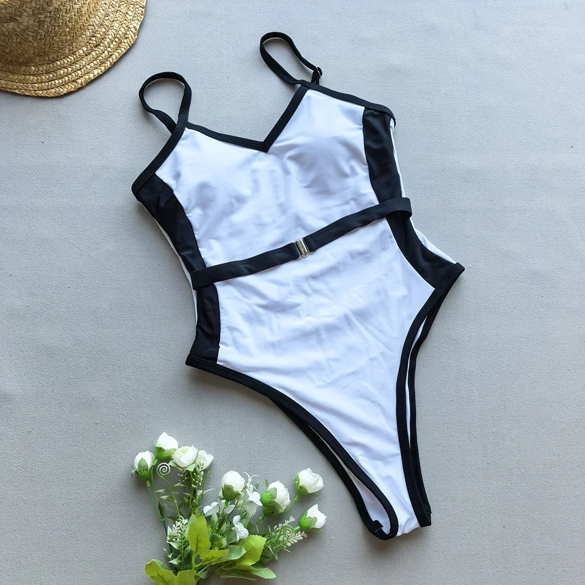 

Sexy Backless One Piece Swimsuit 2025 Strappy Monikini Bodysuit for Women Summer Holiday Beach Fashion Swimwear