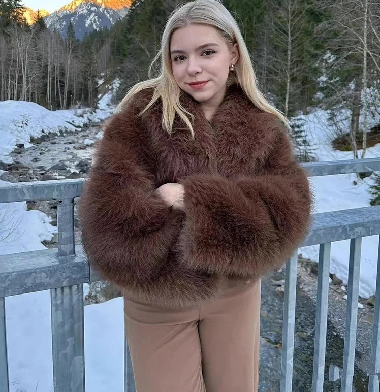 เสื้อโค้ทขนเฟอร์เทียมสำหรับผู้หญิง แขนยาว อุ่นสบาย เหมาะสำหรับฤดูหนาว สไตล์หรูหรา วินเทจ  สำหรับงานปาร์ตี้  แบบสั้น