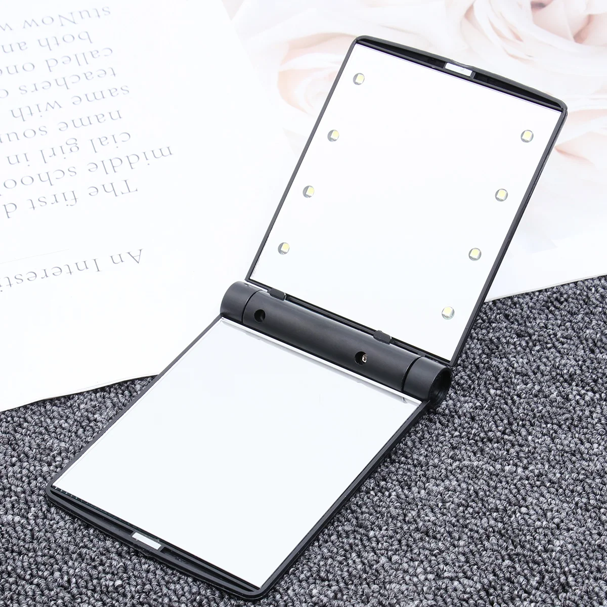 Espejo de maquillaje compacto LED plegable de doble cara Mini espejo de bolsillo portátil negro con 8 luces brillantes