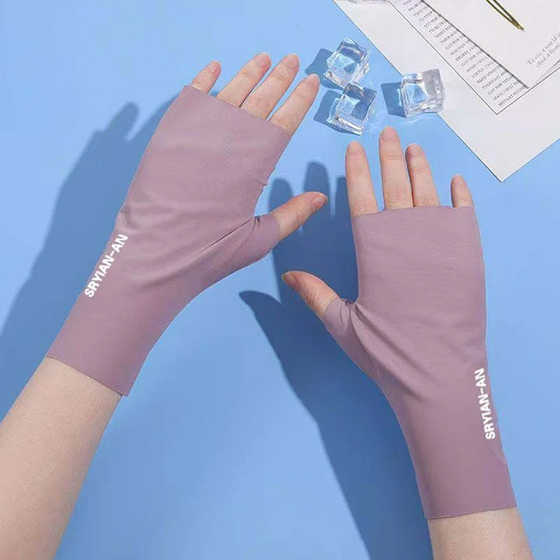 New 1Pair Fingerless Sunshade Gloves Summer Sunscreen UV Protection Multicolor Gloves For Woman Breathable Driving Gloves Gifts