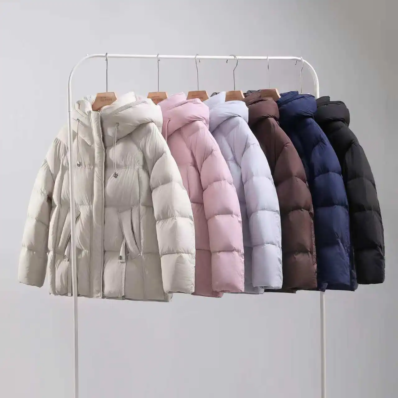 Winter Short Hooded Puff Down Jacket Female Thick Warm Double Zipper Fluffy Jackets Women White Duck Down Pocket Parker Outwears