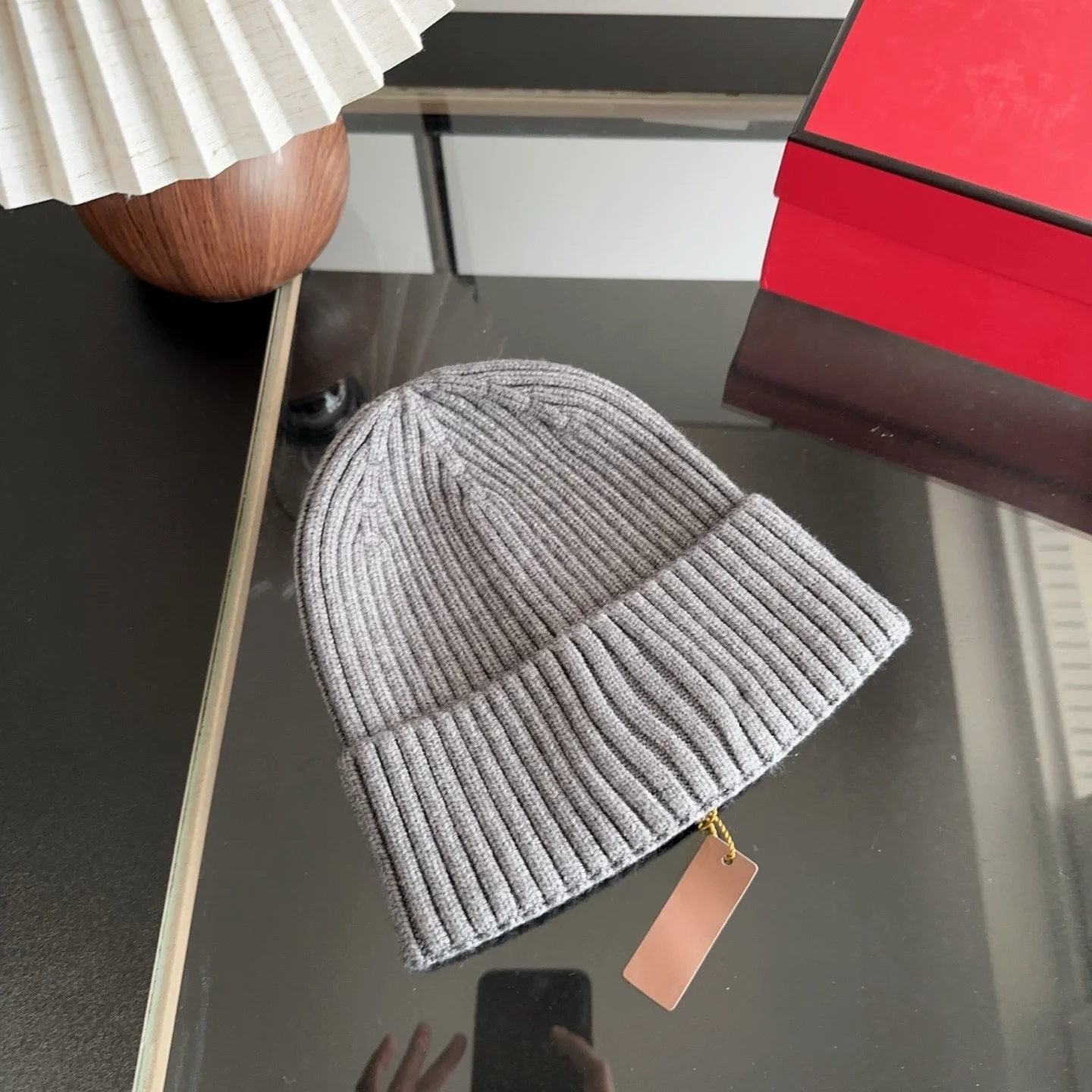 Luxury‑Inspired Wool Knitted Beanie Unisex Warm Ribbed Turn‑Up Hat Solid Color Autumn Winter Outdoor Street Headwear