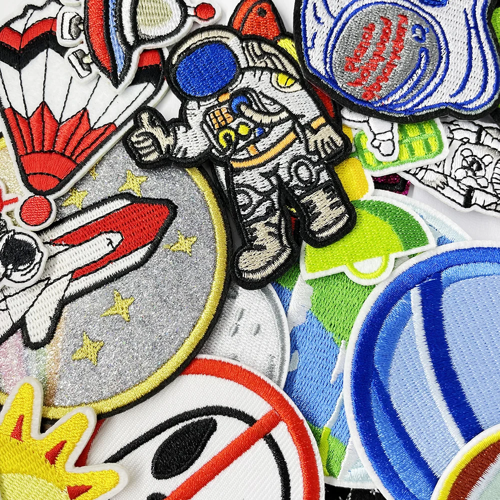 50Pcs/Lot Space Alien UFO Random Mix Embroidered Patches Set Iron-On Sew-On Applique Clothing Decoration Mend Repair Patch