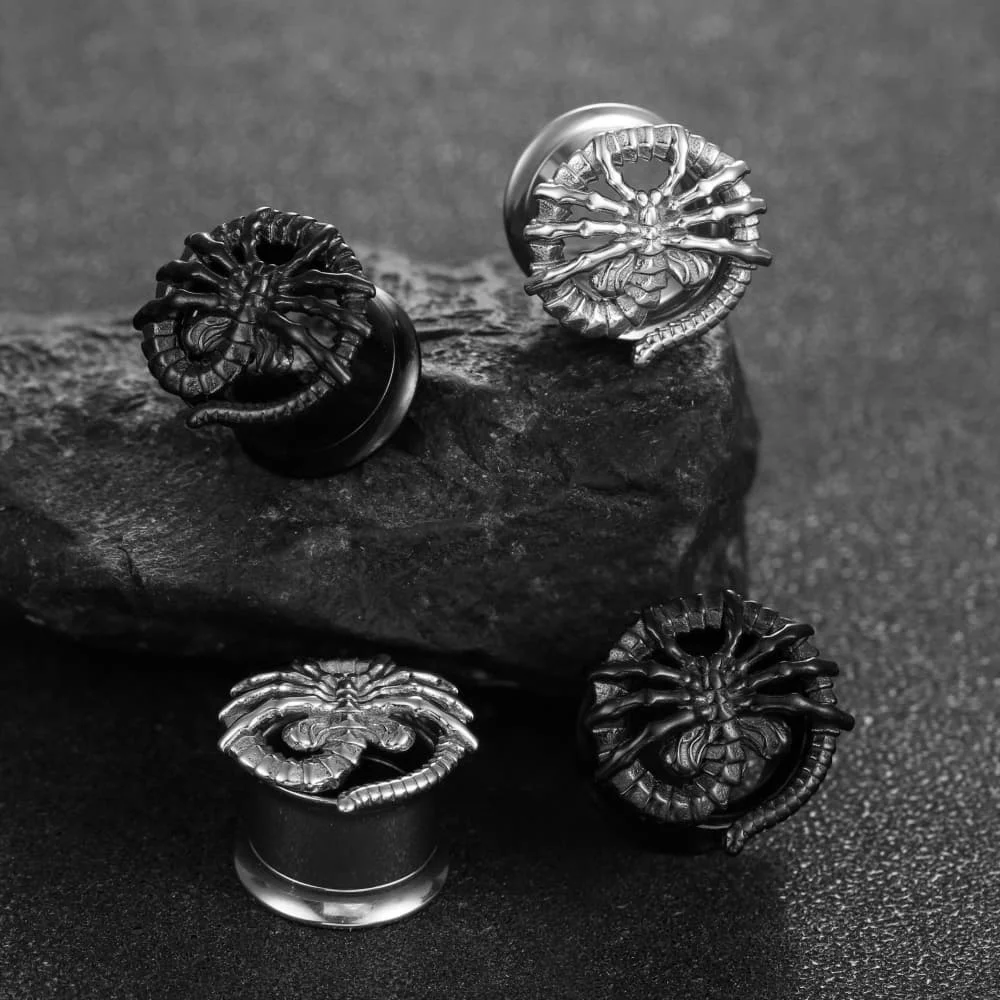 Casvort 2 Stück 316L Edelstahl Ohrstecker Tunnel mit Schraubverschluss Ohrdehner Piercing Körperschmuck im Punk-Stil – Detail 2