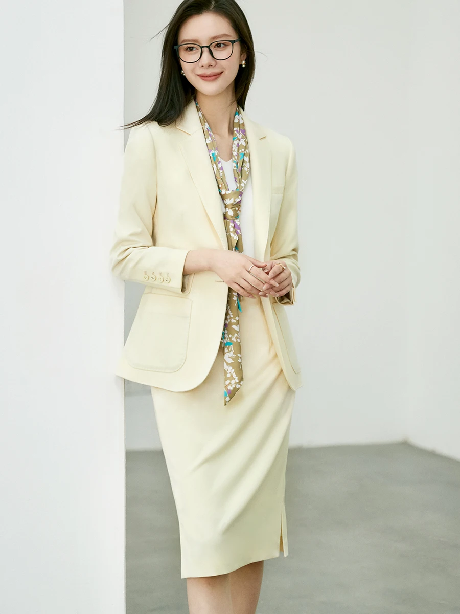 

OffiY Advanced шерстяная серия, приятная для пригородных поездок, мягкая желтая гусиная желтая женская профессиональная официальная верхняя одежда для костюмов